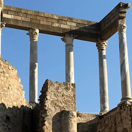 Valle Secreto Cerca De Caceres, Merida Y Trujillo *