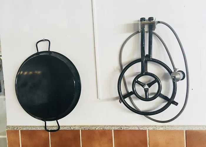 Valle Secreto Cerca De Caceres, Merida Y Trujillo