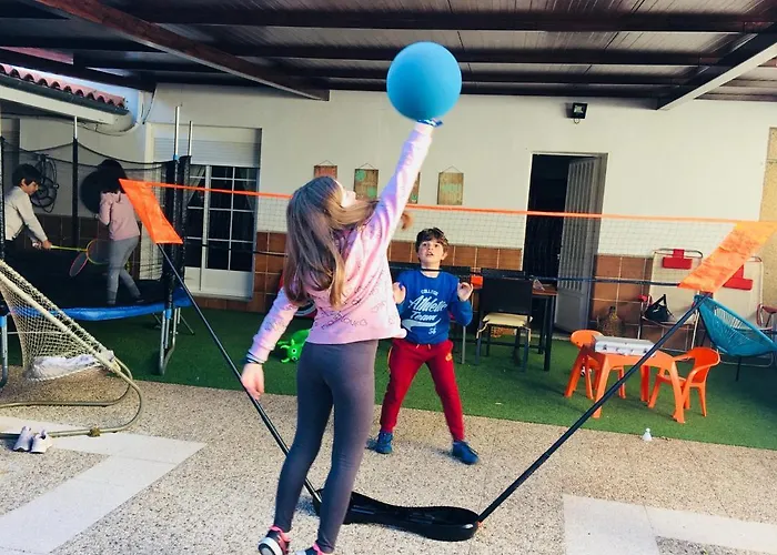 Valle Secreto Cerca De Caceres, Merida Y Trujillo *